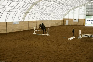 megadome batiment en toile equestre