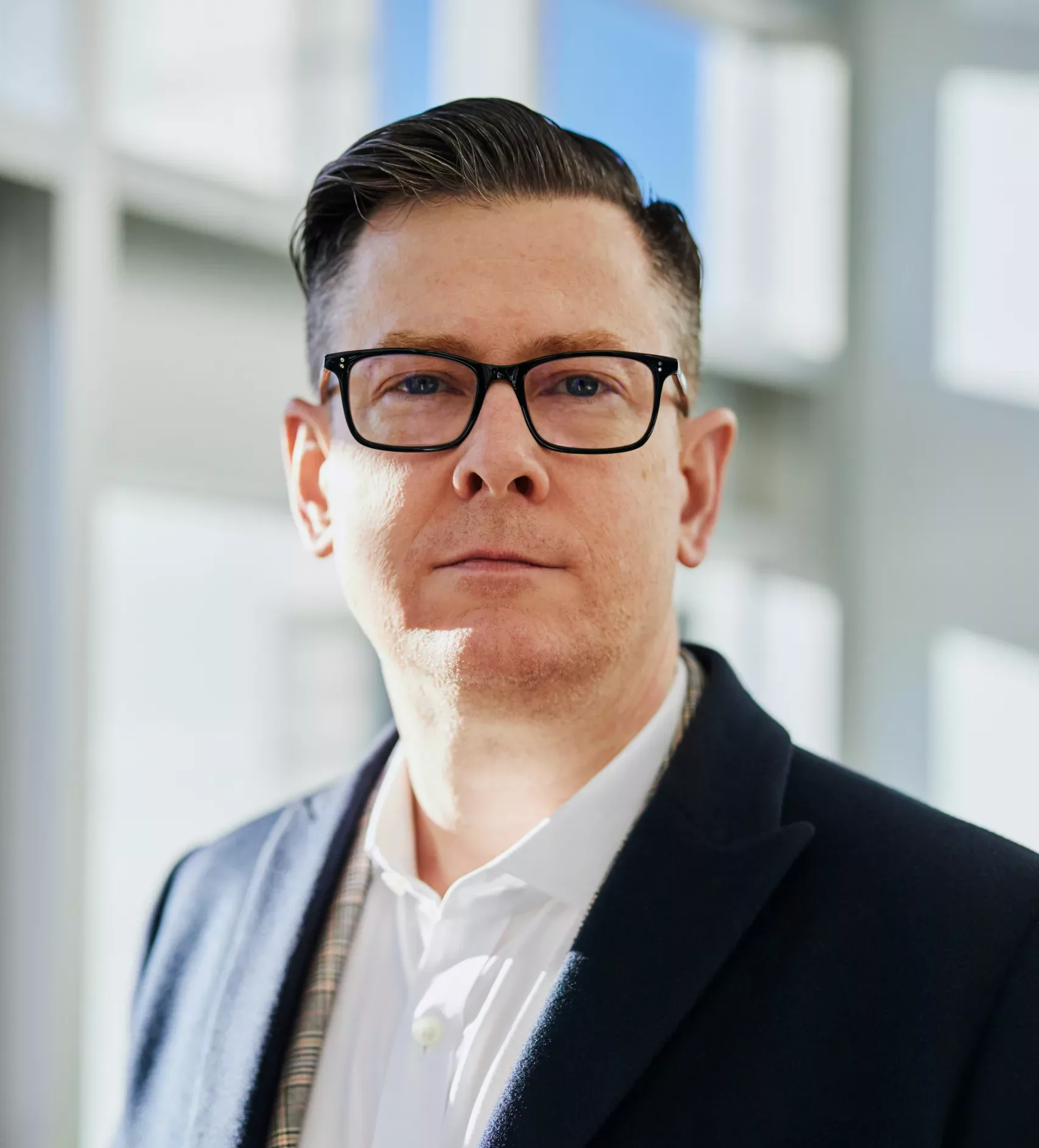 linkedin-sales-solutions-pAtA8xe_iVM-unsplash
